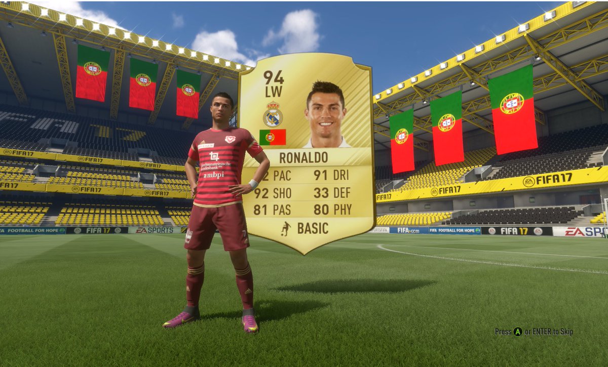 razvanmitmusic's tweet photo. The store is now fully functional 🐐

#FIFA17 #FUT17 #UltimateTeam #FIFA #EAFC #FUT #GamePreservation #RetroGaming #FootballGaming https://t.co/89NhiIc9Tl