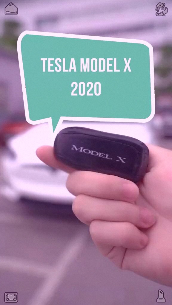 adiitiyaaaa's tweet photo. The camera's rolling, but it's the Tesla doing all the heavy lifting visually. #Tesla #CarVideo https://t.co/f2cls2OtSS