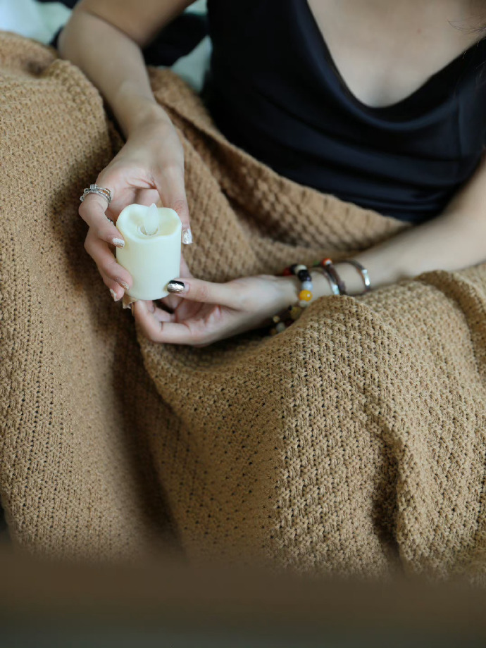 ShoaibZia5's tweet photo. Just wrapped up a cozy night in with homemade tea and my favorite blanket—no plans needed, just good vibes at home ， https://t.co/ajH7HkbdMd