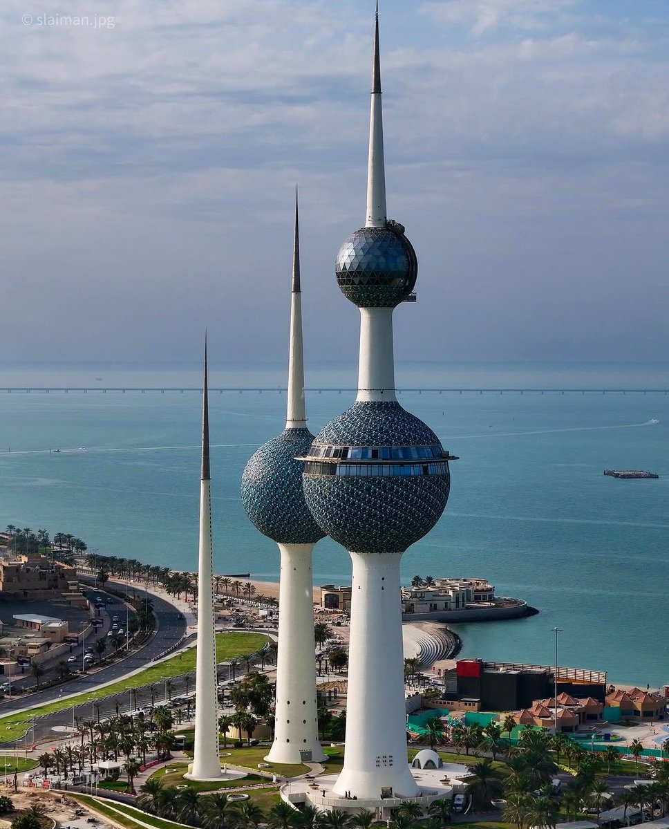AskAboutKwt's tweet photo. الغيوم حاليا على مدينة الكويت 🇰🇼 https://t.co/pBLFXrcJE2