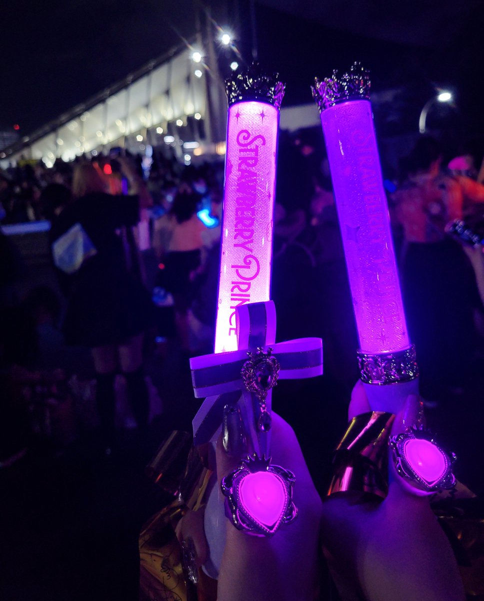 popo_nkun's tweet photo. ♔.ﾟ #すとぷり10周年ライブ https://t.co/m27reyyu1m