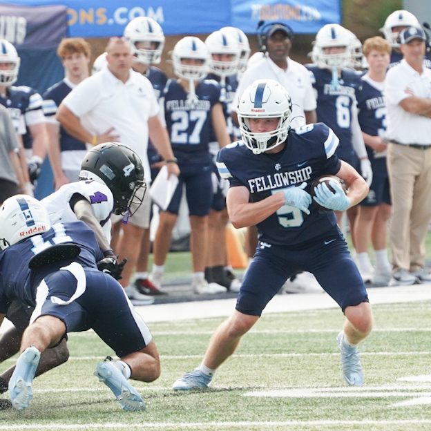 PaladinsFCS's tweet photo. Week 1 Win!! Paladins post dramatic victory over Trinity! @FellowshipCS @milofalcon 
https://t.co/xJ2dBDA0aq https://t.co/kOYxDm8ah8