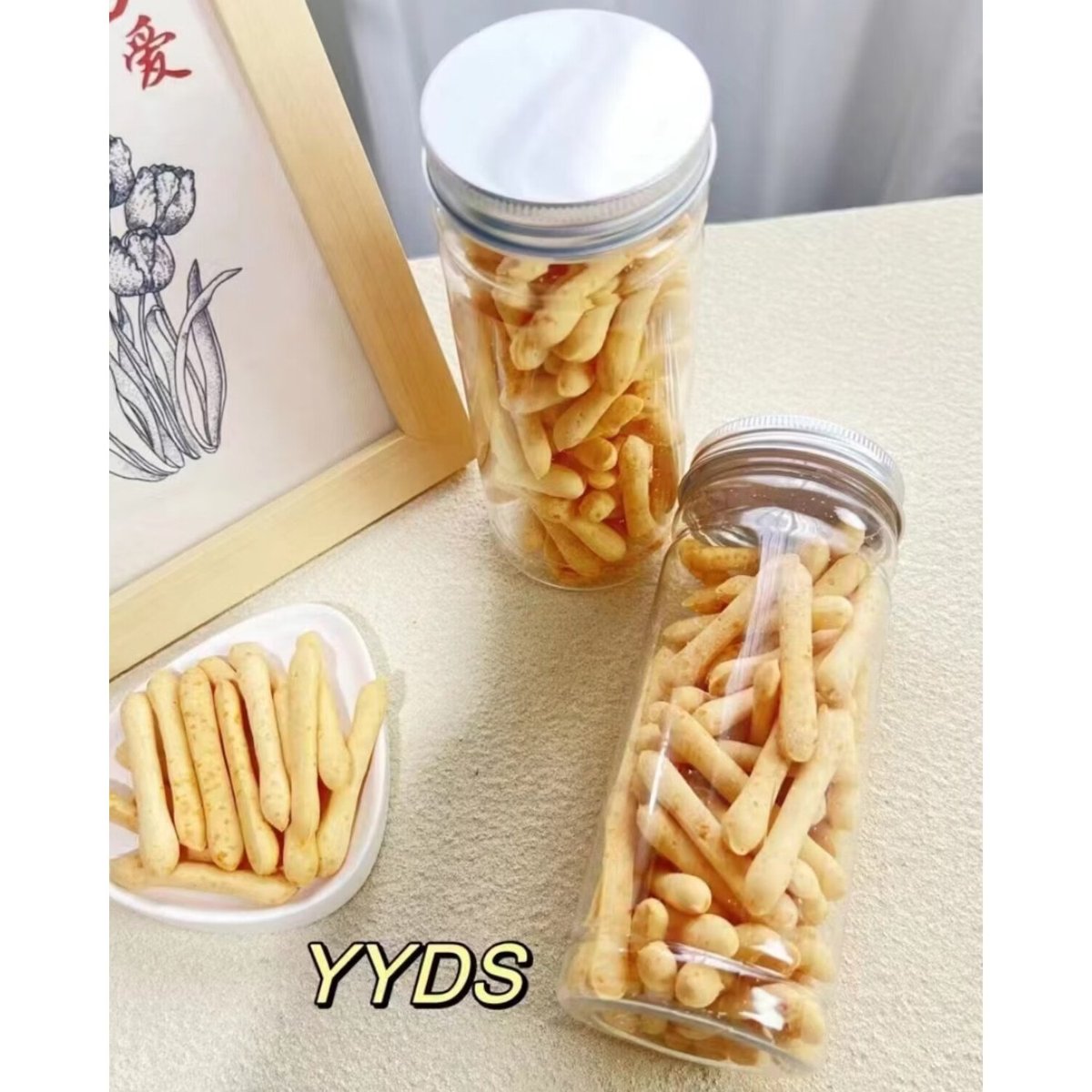 MonikiNicoliki's tweet photo. Just split a big bag of crispy cheese sticks with my roommate—crunchy vibes + sweet snack moments = perfect Tuesday treat  Who’s grabbing their favorite snack to share today https://t.co/d6C7pnwsRe