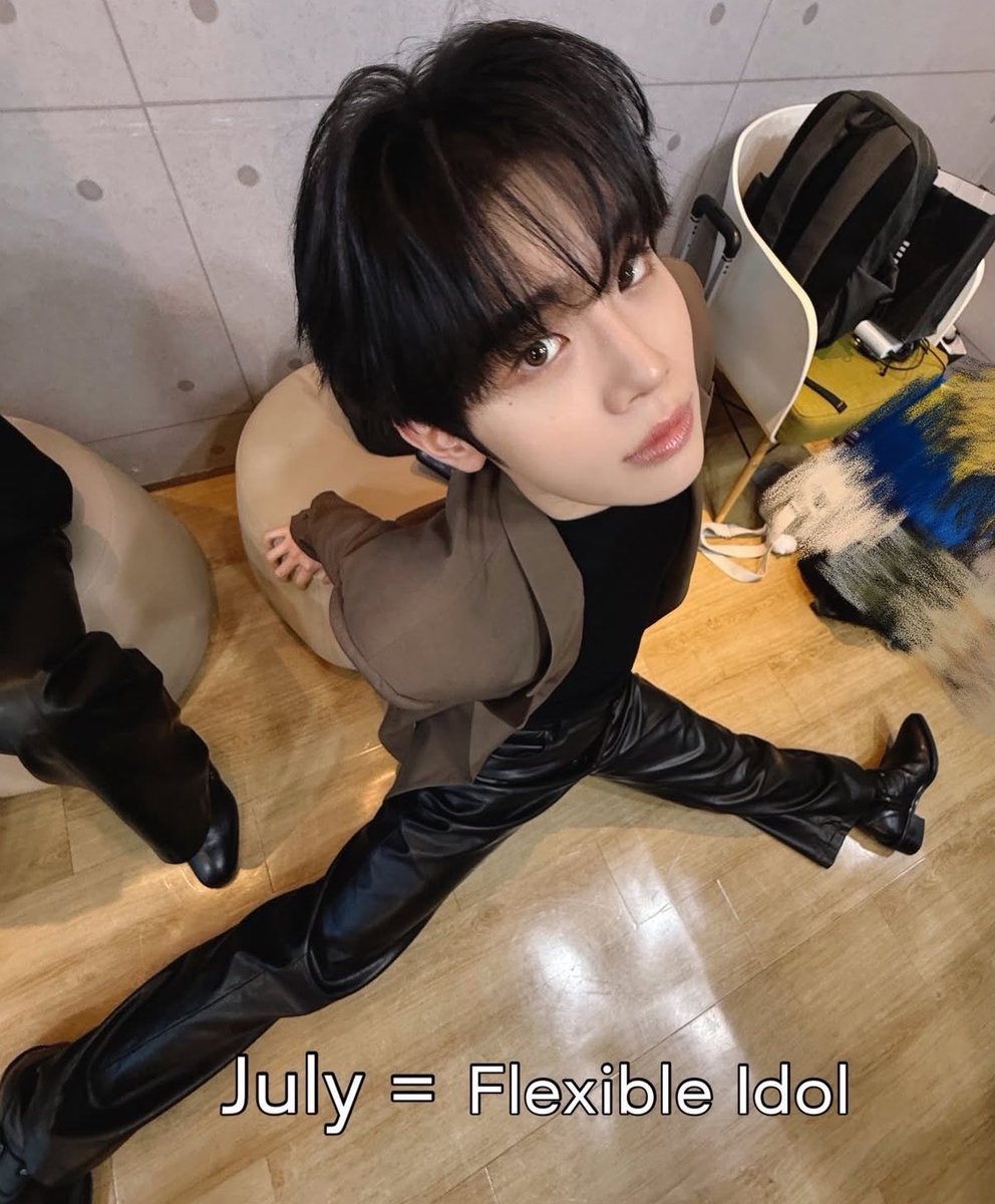 taelsooj's tweet photo. Flexible idol fr https://t.co/VyGaVBOcHf