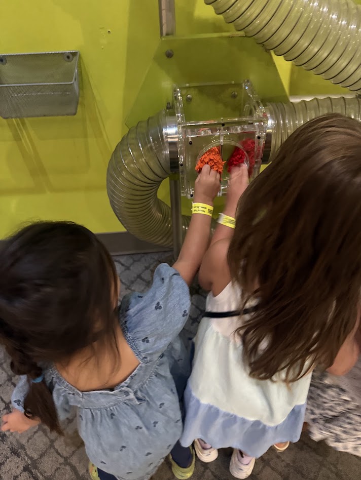 stemkidsnyc's tweet photo. 🔬🚂 What a DAY at the Liberty Science Center!
Our STEMXplorers explored, climbed, built, and experimented their way through an incredible field trip
Curiosity was definitely in the air today! 💡✨
#STEMXplorers #STEM #LibertyScienceCenter #HandsOnLearning #STEMKids https://t.co/NluZfcxQ9z