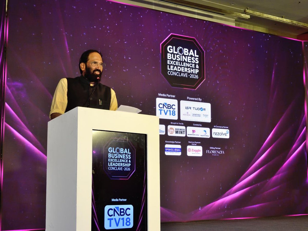 UttamINC's tweet photo. Irrigation and Civil Supplies Minister N. Uttam Kumar Reddy delivering the keynote address at the Global Business Excellence and Leadership Conclave 2026 at ITC Kohenur, Hyderabad, on Saturday. He invited global investors to “Come to Telangana, Invest in Telangana and Innovate in Telangana,” highlighting the State’s expanding investment opportunities.

 P Anil Kumar, Photo Journalist