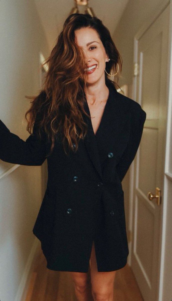 station_marina's tweet photo. STEFANIA SPAMPINATO LET ME BREATHE CHALLENGE 😮‍💨 https://t.co/AyN2aKoK38