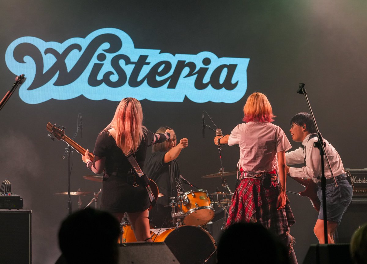 Elroy_Lin_TW's tweet photo. 260821  Wisteria (MOONDOG)
台湾でWisteriaのライブを観られて本当に嬉しかったです！会場の雰囲気も最高で、楽曲もすごく自分好みでした。ぜひまた台湾に来てください！ https://t.co/qNAhxRyIOO