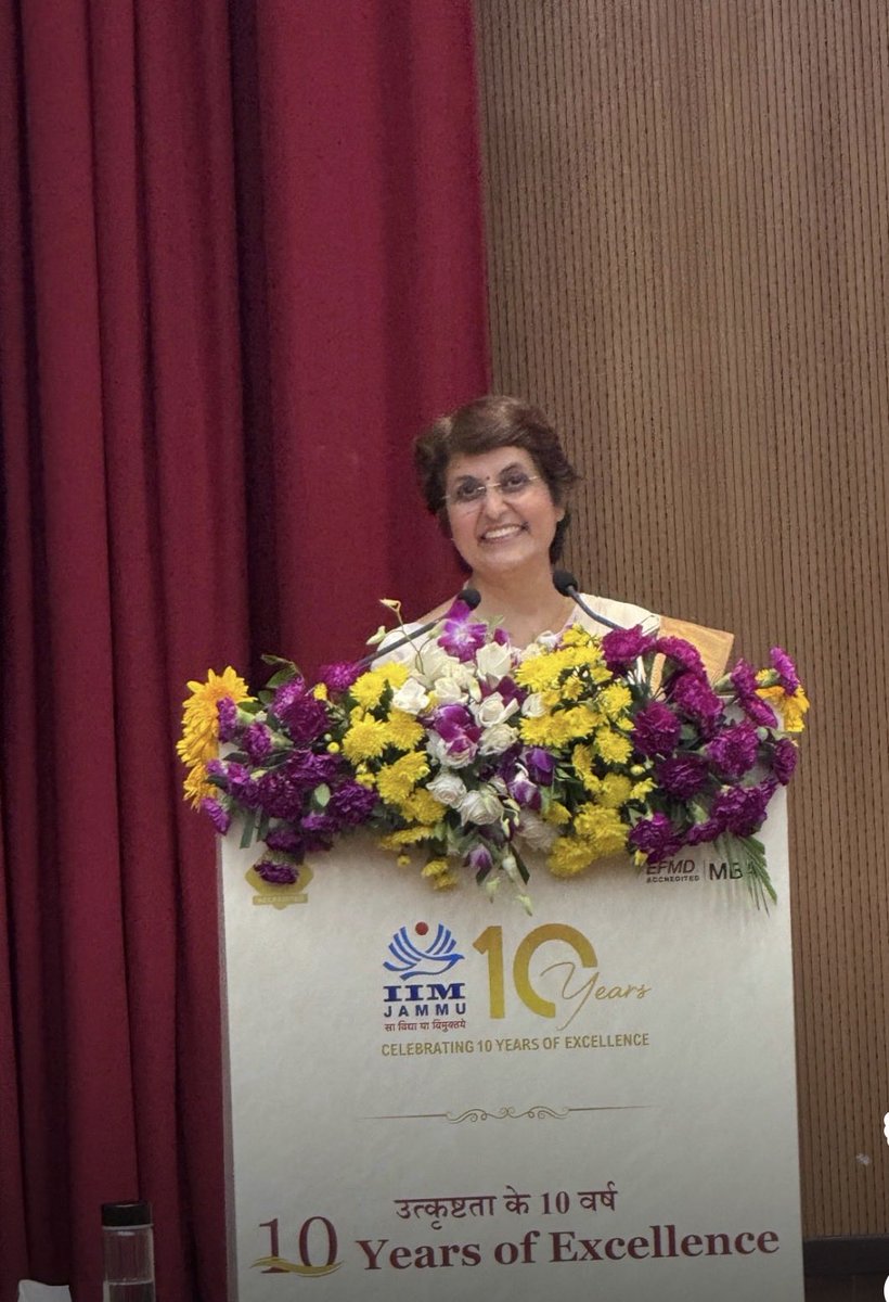 IIMJammu's tweet photo. Prof. Dr. Vinita Sahay called on India to embrace AI now—transforming our demographic strength into a global advantage. 🇮🇳🤖 #IIMJammu #AI #ManagementEducation https://t.co/UR0LUMEj2H