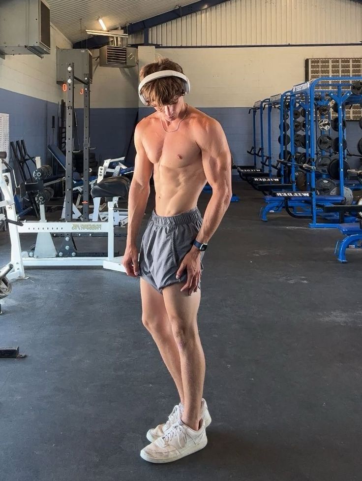Dea_rMindset's tweet photo. Eat clean. Train hard. Stay consistent.
The body eventually tells the story. https://t.co/22Fi66zR75