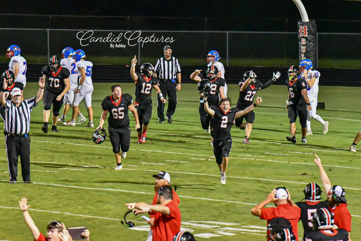 HickmanCoFB's tweet photo. 1-0 ✅

So proud of the way our young men overcame adversity last night and pulled out a hard determined OT win at home to start the season! More work to do this week!!

📸: @ashleyspigelmyre @ConnorButts85 @MainStreetPreps 

#DawgsVSEverybody #HickmanCoFB #BackInTheSaddle #TNHSFB #TnPreps
