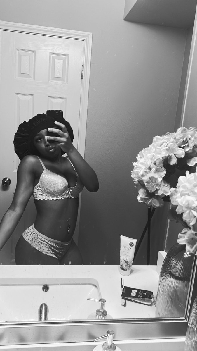 phatphat_504's tweet photo. Wsp wit it #htx #htxmeets #yfp #explorepage https://t.co/DoDCJRB42d