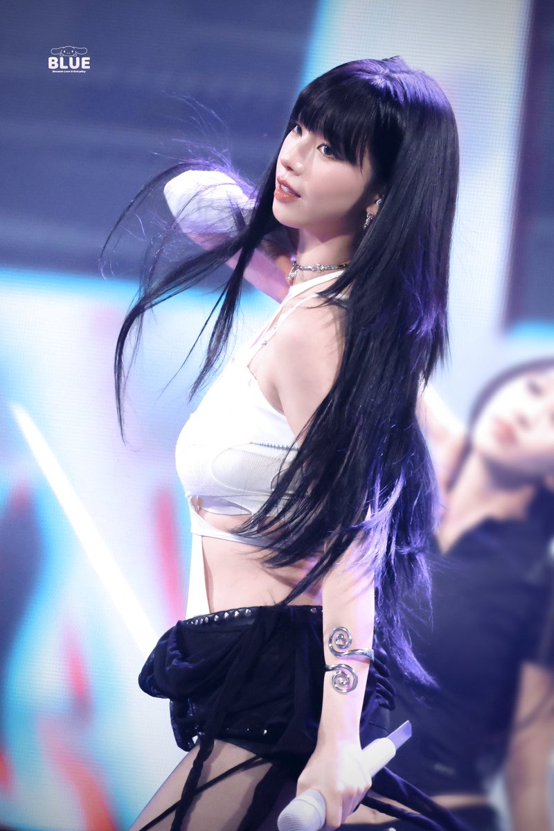 blue_karina_'s tweet photo. 260822 tima

#에스파 #aespa 
#카리나 #Karina https://t.co/lHotyo3YL1