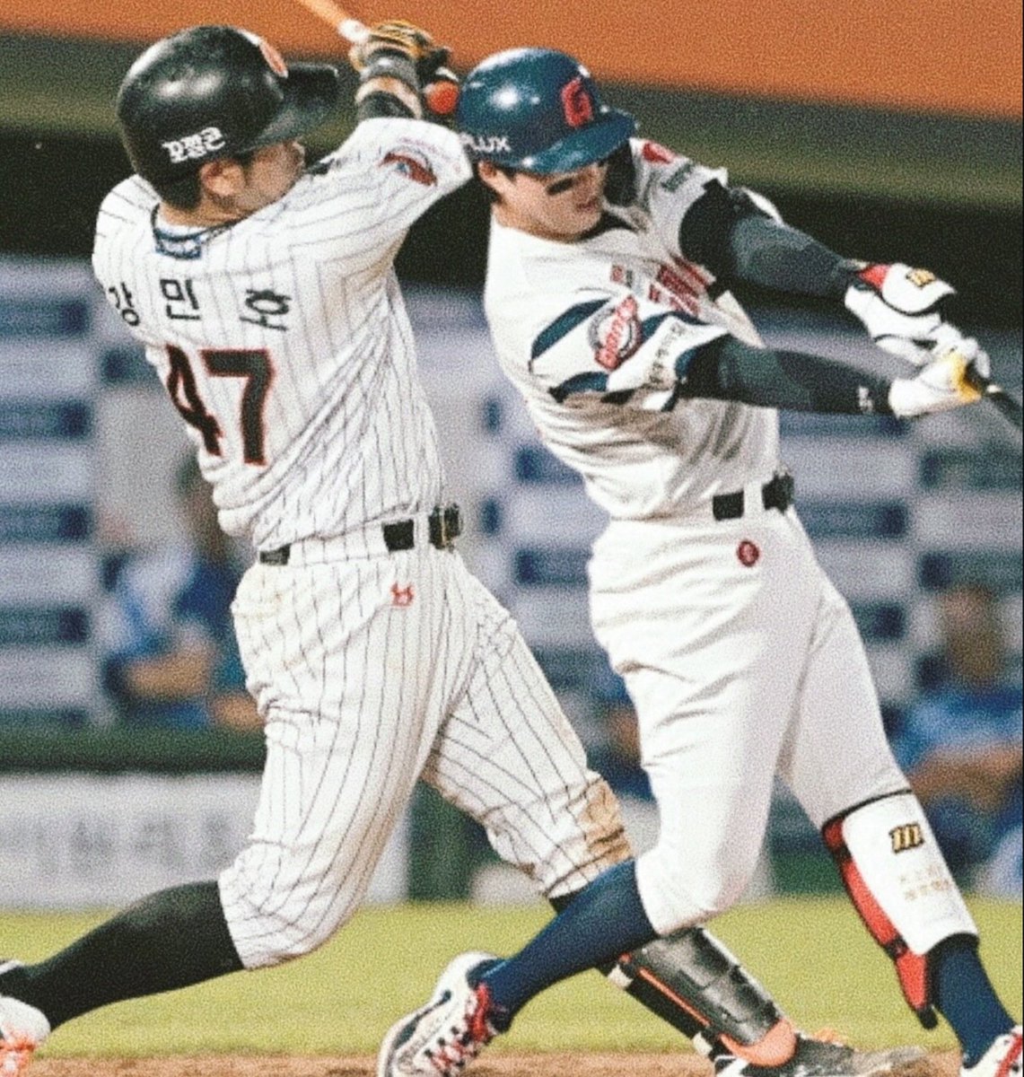 lotte_no59's tweet photo. 손성빈 본인도 이 게시물에 좋아요 누른 거 보면 요즘 ㄱㅁㄸ하게 야구 하고 잇는 것 같은데 뭐가 그렇게 꼬와서 아직까지 후계자 아니라는 소리 하고 있는 거임
전문가들도 다 강민호 생각난다고 하는 판에ㅋㅋ https://t.co/WHfK0wIK6C