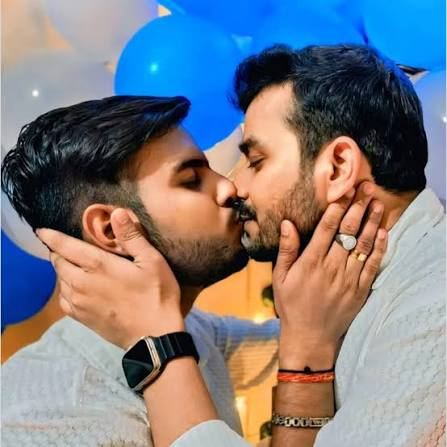 E_Pemberton1998's tweet photo. @ruler_kohli2 @kararimungfali I need you as my boyfriend, Kunal! https://t.co/5Q8BDWtLPO