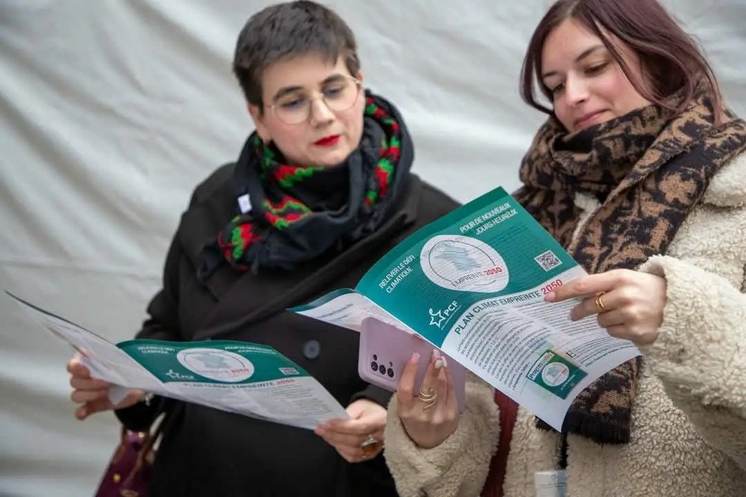 OrvaultPcf's tweet photo. 🌍 Retrouvez les propositions du Plan #climat "Empreinte2050" portées par le @PCF⤵️
🔎 https://t.co/7ahN9ZoFyG
Avec pour objectif, la neutralité #carbone en 2050!✊
#PCF #ecologie #environnement #énergie #transports #logement #industrie #Canicule #Toulouse #UEPCF #UEPCF2026 https://t.co/0eOxVLgqFa