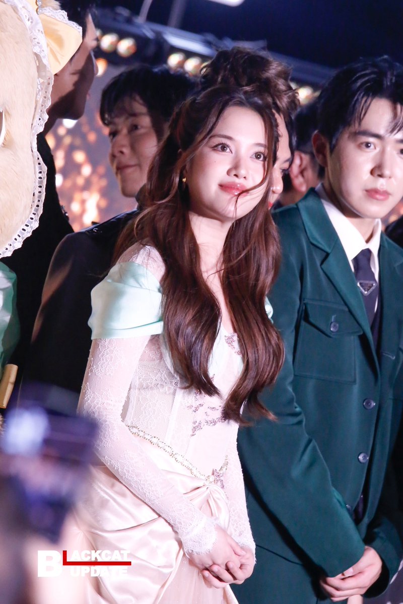 Blackcatupdate's tweet photo. “ฟรีน สโรชา” ร่วมเฉลิมฉลองในงาน “THE GRAND CELEBRATION OF HAPPITAT” 

#srchafreen 
#TheGrandCelebrationOfHappitat
#TheMagicalDestinationOfHappiness https://t.co/PbvLt0t5n3