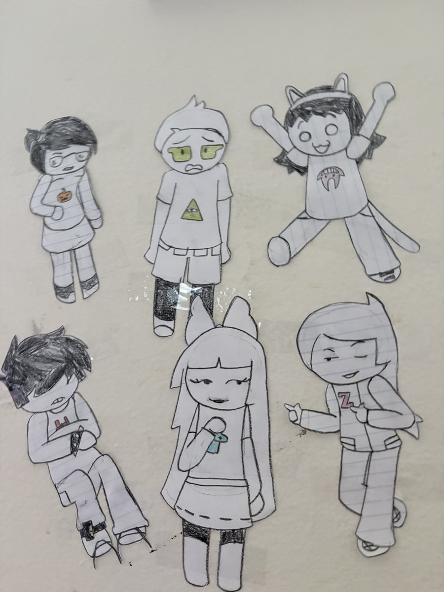 dailyfukuoka's tweet photo. Day 10: Irl Kiki…and friends!!! So stinkin cute <33

Made these at school bc class was boring as fuck ngl #sburbexe https://t.co/o3ChXX7S2g