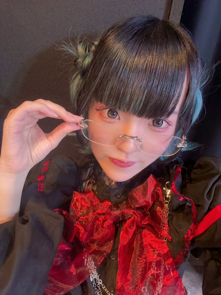 toco_o_mignon's tweet photo. 🍥みあお誕生日会🍥
〜みあちまほんぽ🍼爆誕っ！〜

みあちま20歳おめでとう✨️✨️みあちまと同い年になった！嬉しい！！！
髪型も衣装もみあちまセレクト！！やったーー✨️

本日はありがとうございました！みあだいすきだよ 20歳も仲良くしてね（🐙） https://t.co/aeknqP75Sh