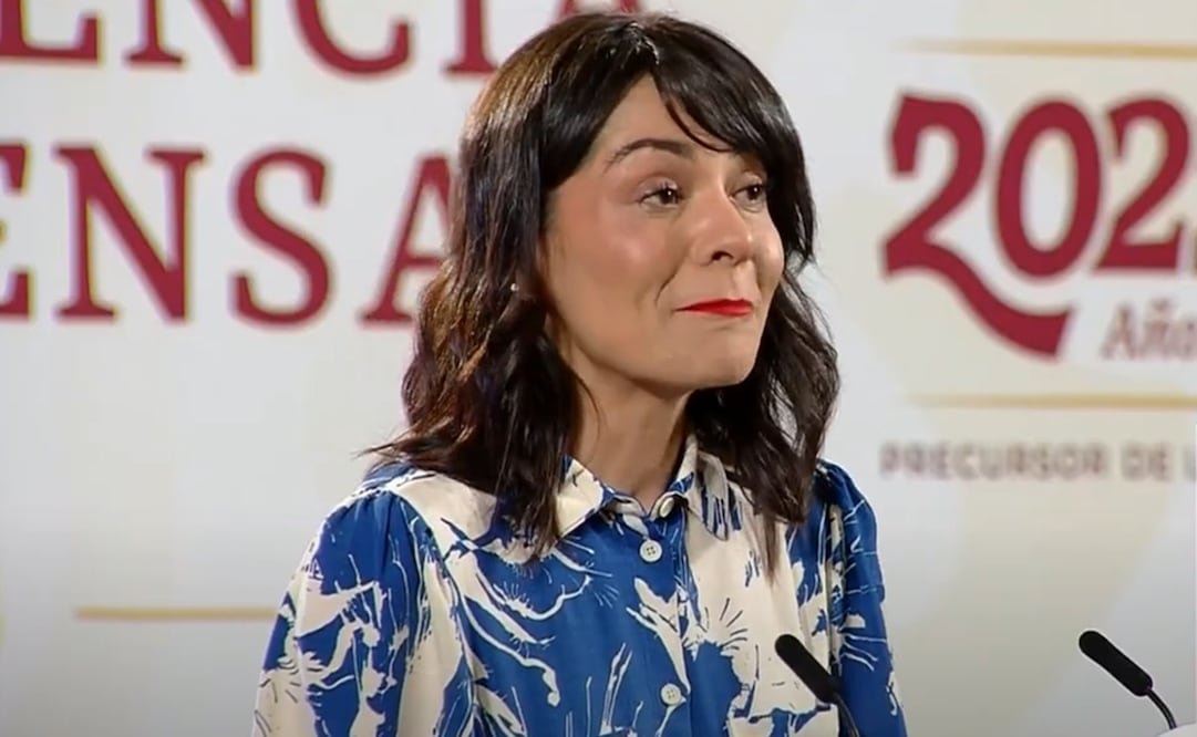 FridaDeSauri's tweet photo. Hola gente de X

En las últimas horas intentan destruirme con tuits viejos, me siento orgullosa de ya no ser esa persona del pasado.

Ahora soy una gordofóbica, clasista, cocainómana y ped*fila, pero con 94 mil pesos del gobierno federal.

Las personas cambiamos 💩 https://t.co/bURRVrlEFG