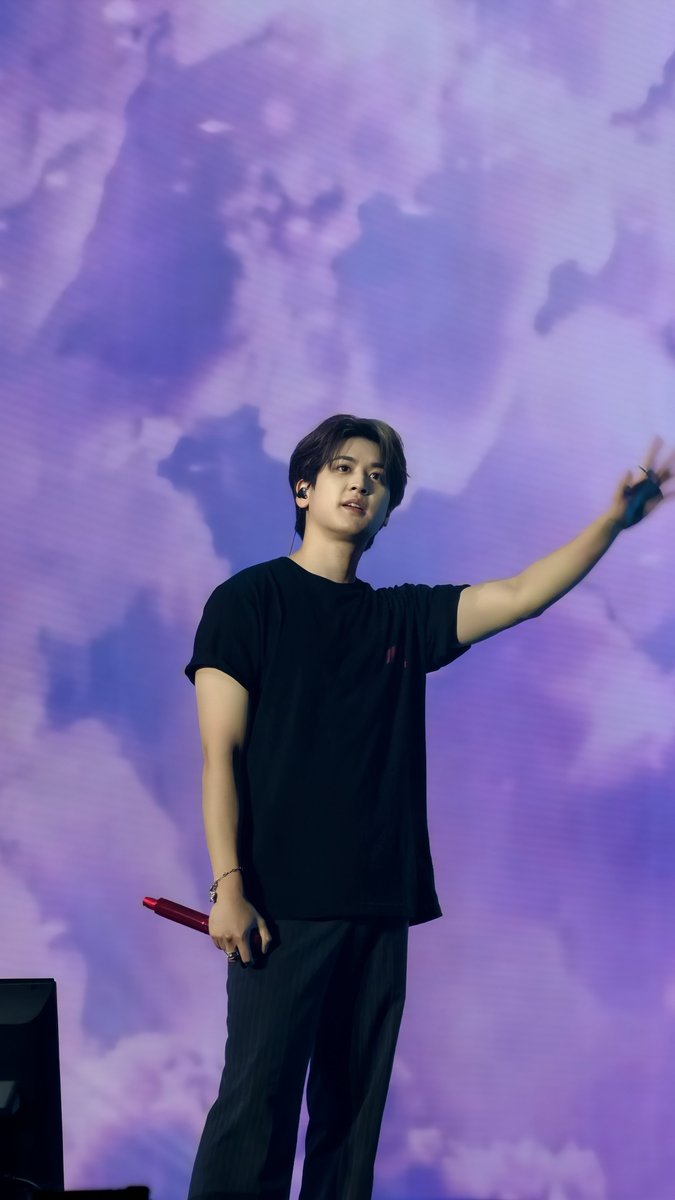 lukehammbobger's tweet photo. 260822 KUALA LUMPUR

#iKON #아이콘
#iKON_FOUREVERinKL https://t.co/wiLOiLv3Jo