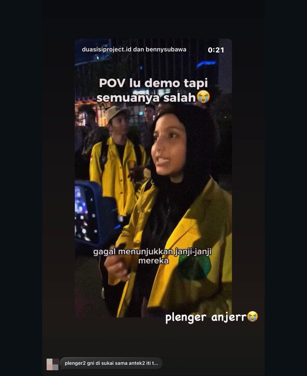 unalivekitty's tweet photo. Dan ya...aku punya temen tone deaf.... https://t.co/rXeQIZo71c