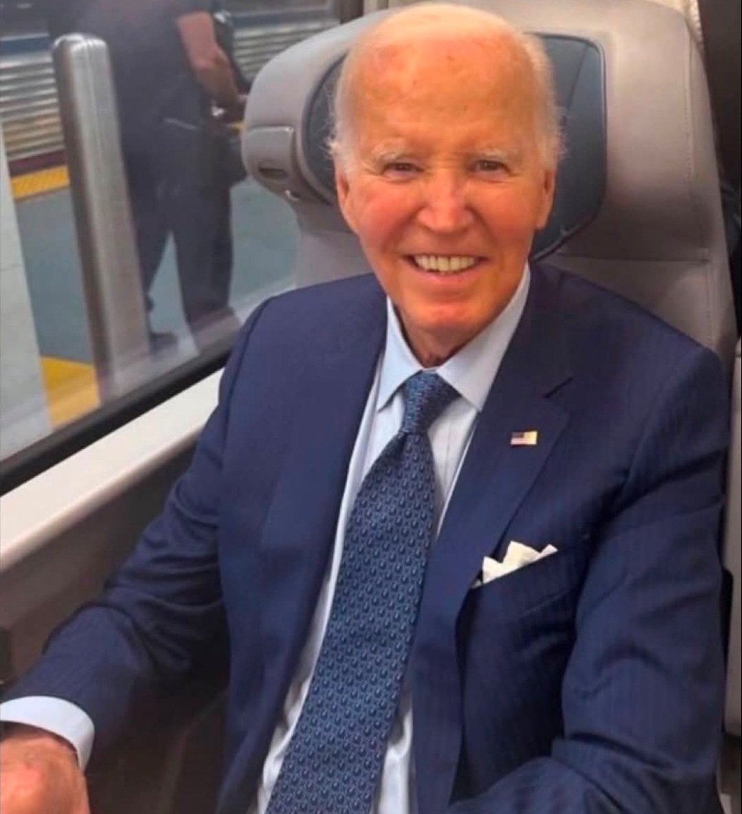 AzPetrich's tweet photo. NEWS: President Biden's latest scans showed no more cancer in his prostate. He does have to take hormone therapy for the tumors in his bones for the rest of his life, but he still has a chance, to live out the rest of his life. https://t.co/2GQhi88aNb