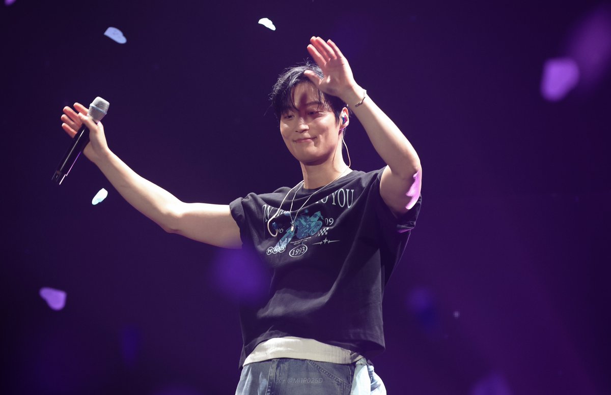 MI1P025D's tweet photo. 260822 허남준 팬미팅
[HEO’s NEXT?] in SEOUL    

첫 팬미팅 개최 축하해  

#허남준 #HEONAMJUN #ホナムジュン https://t.co/OJLf81T53E