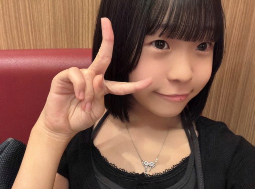 luismongem's tweet photo. 皮膚からは涼しいか若干肌寒さを感じるのに身体の内側はなんだか暑い
変な体感にここ1週間くらい悩まされてる https://t.co/F7a37aeWBH