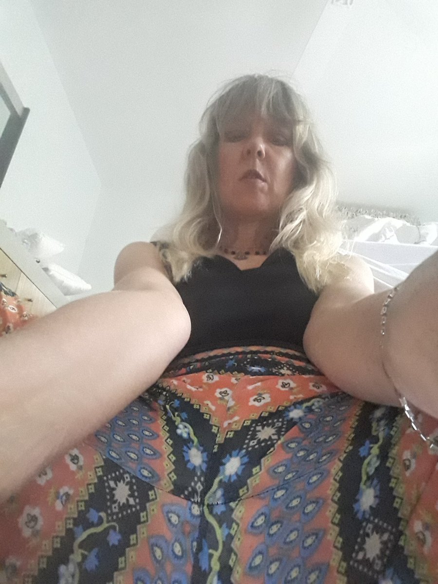 grumpyEdwina's tweet photo. Just goofing 🤪 around https://t.co/mMsSi9TKi3