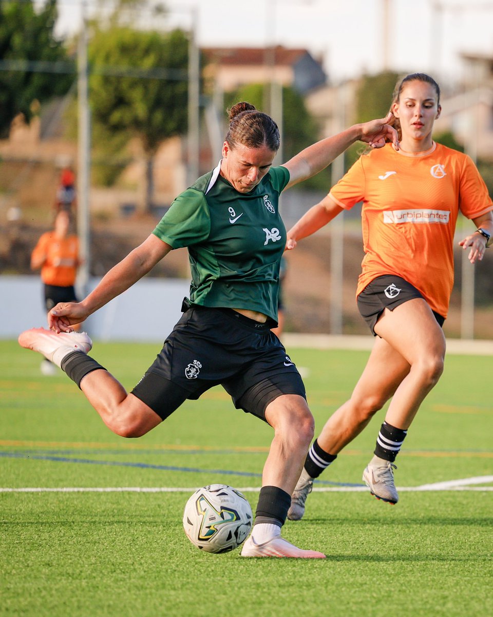 FutFemSCP's tweet photo. Triunfo das Leoas do #FutFemSCP no duplo compromisso em Albergaria ⚡

Sporting CP 2-0 CA Ouriense
⚽ Maísa Correia (2)

Clube de Albergaria 1-4 Sporting CP
⚽ Telma Encarnação (3) e Emma Ramírez https://t.co/fIGPMtoYZR
