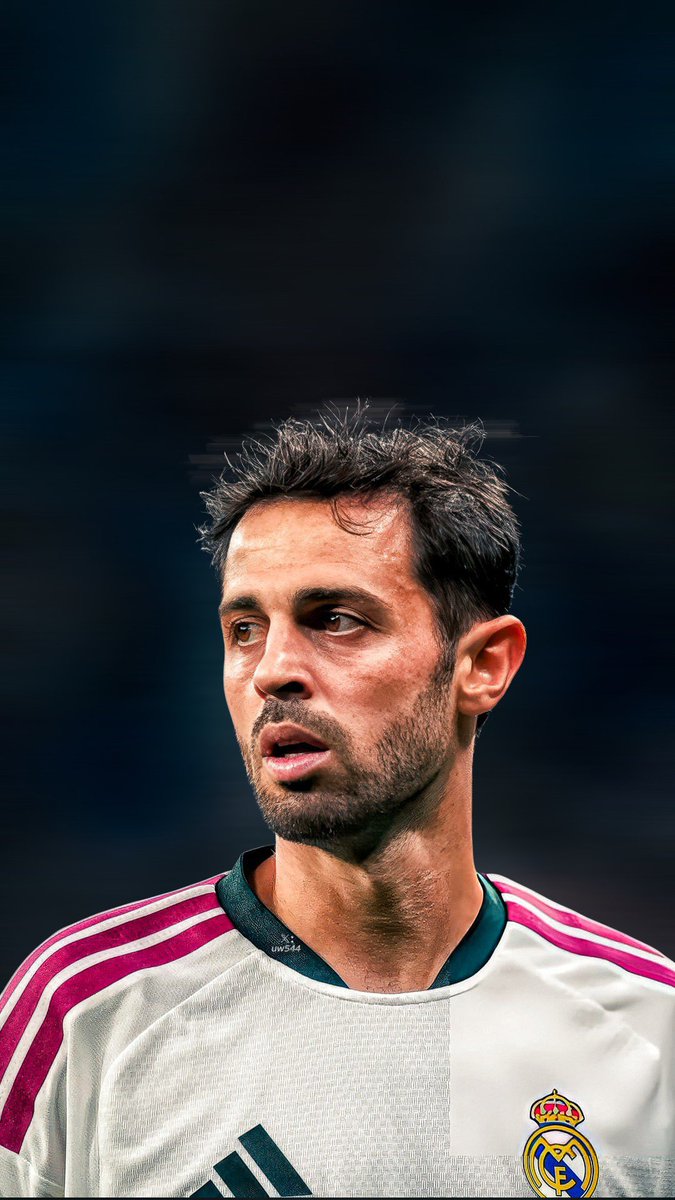 uw544's tweet photo. ⁴ᵏ Real Madrid 🤍🤍🤍

• #RealMadrid | #football 
• #Wallpapers https://t.co/0gm9Bh8wPB