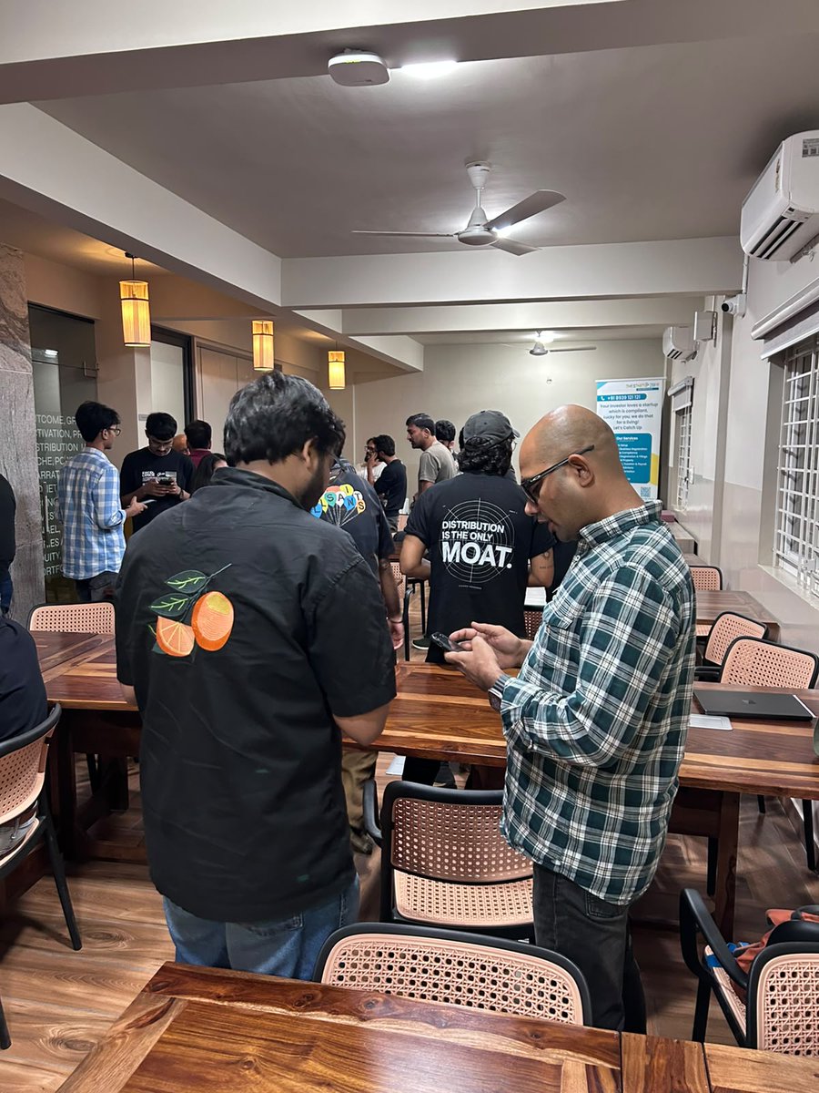 vikbharati's tweet photo. Bangalore Day 2 was off the charts! 1:1 mentorship with our cohort, banana leaf lunch, then a deep tech evening spanning space, semiconductors, cancer cures, humanoid robots and everything in between. Good night, Bangalore. See you in the morning for Day 3! https://t.co/NNT6t9H0j7