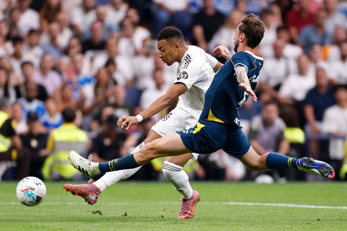 RAS3HD2's tweet photo. 📊 إحــصــائــيـــات.

▪️��يال مدريد في آخر 10 مواجهات ضد إسبانيول:

• 8 انتصارات
• 0 تعادل
• خسارتان
• سجل ريال مدريد 22 هدفًا
• استقبل 6 أهداف https://t.co/nR5THKOO9J