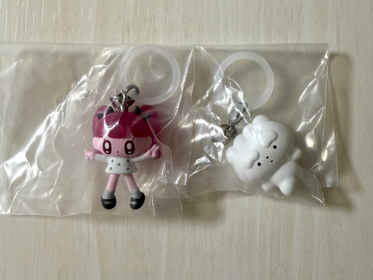 122_922's tweet photo. MONYO FRIENDS めじるしアクセサリー
モニョフレンズ モニョガール ぎょうざちゃん
モニョチタポミチ ガチャガチャ 交換

譲｜ピースピース ぎょうざちゃん(あるく)
求｜てくてくガール ＞ ぷりぷりポーズ

ピースピースはてくてくガールとの交換優先

郵送での交換希望
お気軽にお声掛けください https://t.co/pwcDUd01WY