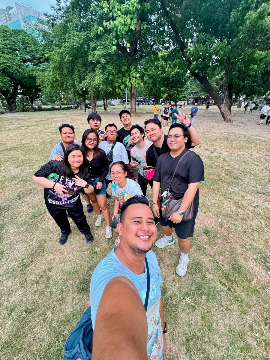 prince_je07's tweet photo. It's definitely giving Star Power during Starmie Super Mega Raid Day with #TeamCebu
4 ✨ Starmie
2 random ✨
1 💯 Tentacool
1 0⃣ Cubone
📍Cebu IT Park, Cebu City 🇵🇭
#PokemonGO https://t.co/Ni9BrdGsNN