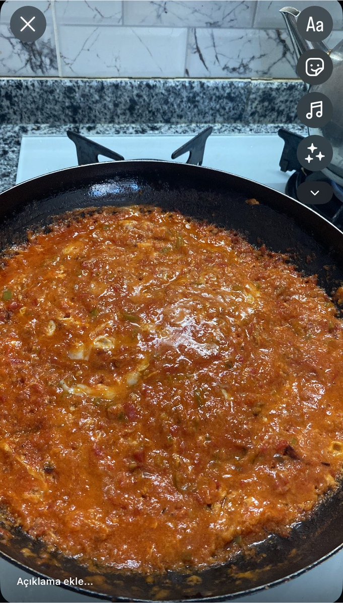 userb909's tweet photo. Menemen yaptim olmusmu https://t.co/79P4QPQA3z