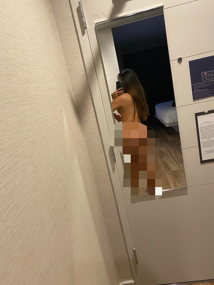 Melissa8a9s's tweet photo. Thanks yall for 86 Follower.  At 100 I will make limited discounts for meetups (only the first 10 will be Lucky😉👅) https://t.co/vY4lmLZNXJ