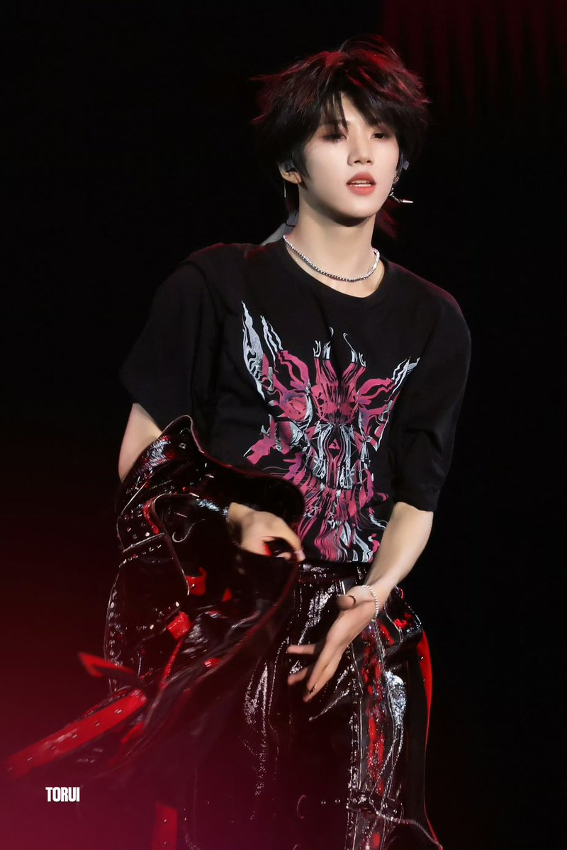 imxperhaps's tweet photo. 既然都没睡 一起欣赏我爸爸我哥哥我女女我宝宝 完全是百变小瑞百变妞妞 好喜欢好幸福 https://t.co/gnnbGP6bra
