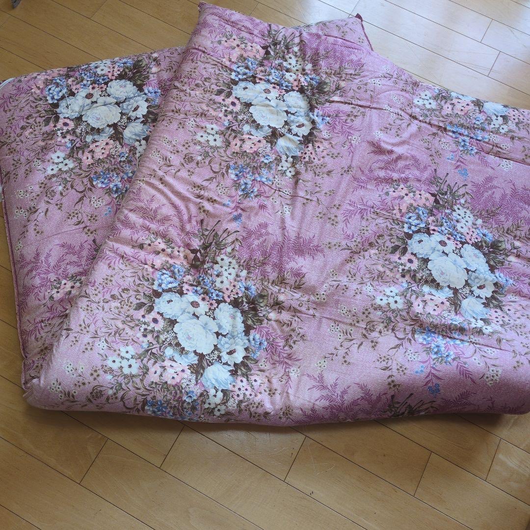 onesyofuton's tweet photo. 敷き布団 花柄 ピンク ジンペット 羊毛 ふとん https://t.co/vGxhetMKCb