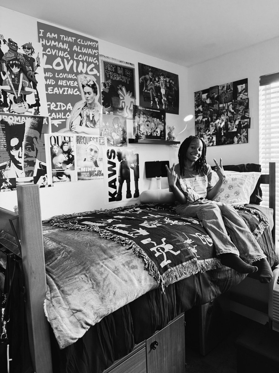 tahoe7teen's tweet photo. Moved my baby into her dorm today 🥲 https://t.co/ltsrJW6M86