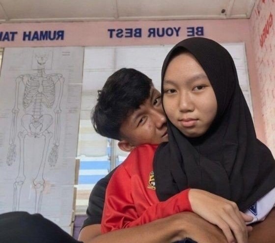 juvecxi's tweet photo. Budak malaysia yang lagi viral
https://t.co/hCiZ4aL8Oe

https://t.co/c9uq5yJeMm

https://t.co/3yuiwfLNq5

https://t.co/0j1uGg2z4d

POP Spageti Malming bayangan b Refund Clara Malam Minggu Tidur https://t.co/PCjH0yzvLG