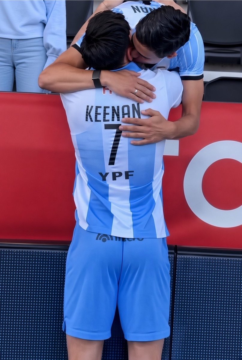 tilux7i's tweet photo. Now THAT’S a real Argentina win ✨🩵 https://t.co/govvu5MWL0