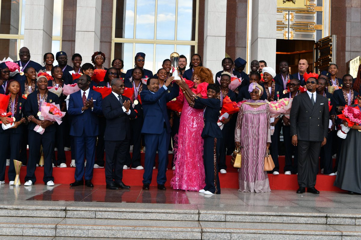 PR_Paul_BIYA's tweet photo. Dear Indomitable Lionesses,

Your exemplary track record should be a source of inspiration for our people, and especially for our youth.

#PaulBiya
#Cameroon https://t.co/r4LaPtapEn