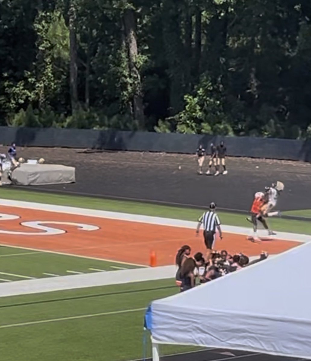 kyleakwilliams's tweet photo. 1 td on the day. @RecruitGeorgia McEachern 7  grade https://t.co/OOmXnpGB8K