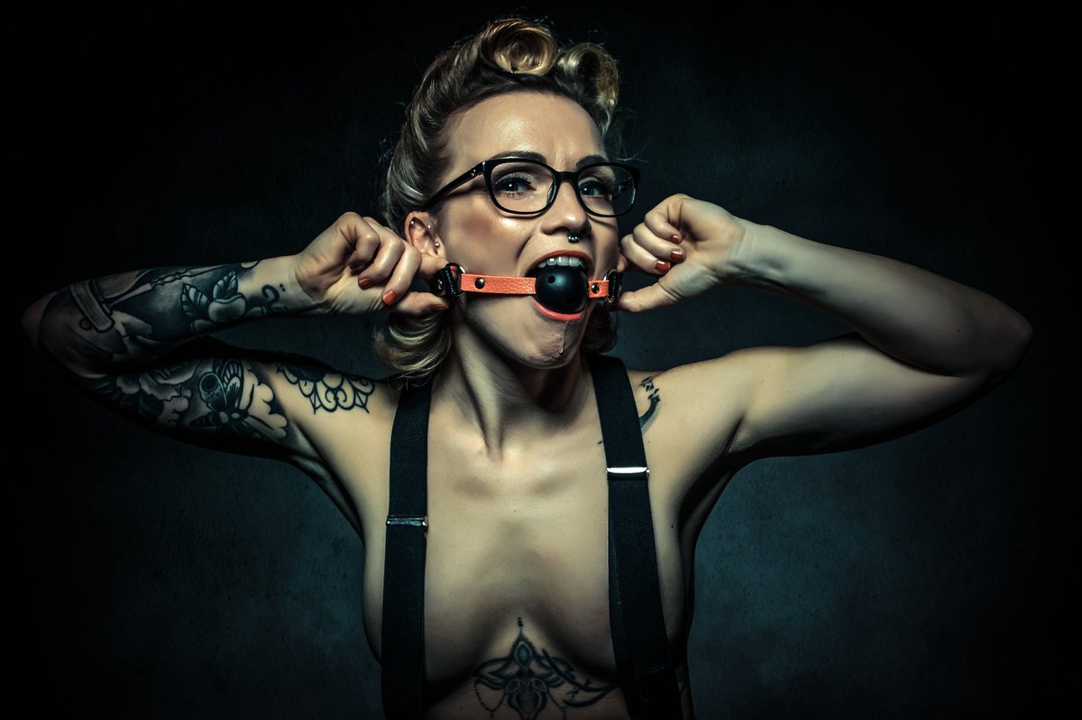 theArtofDark1's tweet photo. NO WORDS
Words would only ruin it. This is better.
📸 @theArtofDark1 and his wonderful muse Belle https://t.co/cXBYRUCu7U