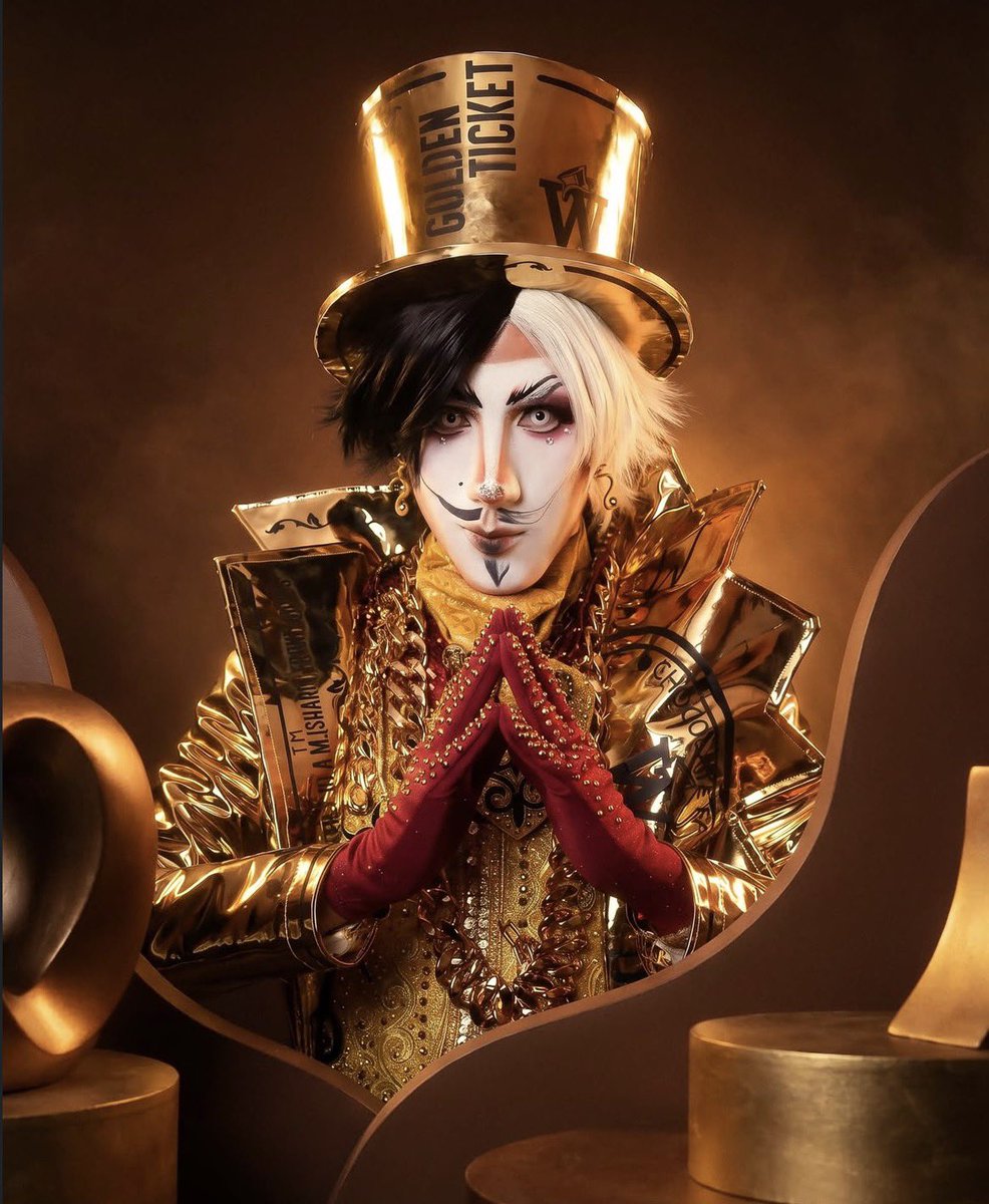 archivedrags's tweet photo. 🏁 | The category is: 

runner-up queen. https://t.co/KQHP33Mbqu