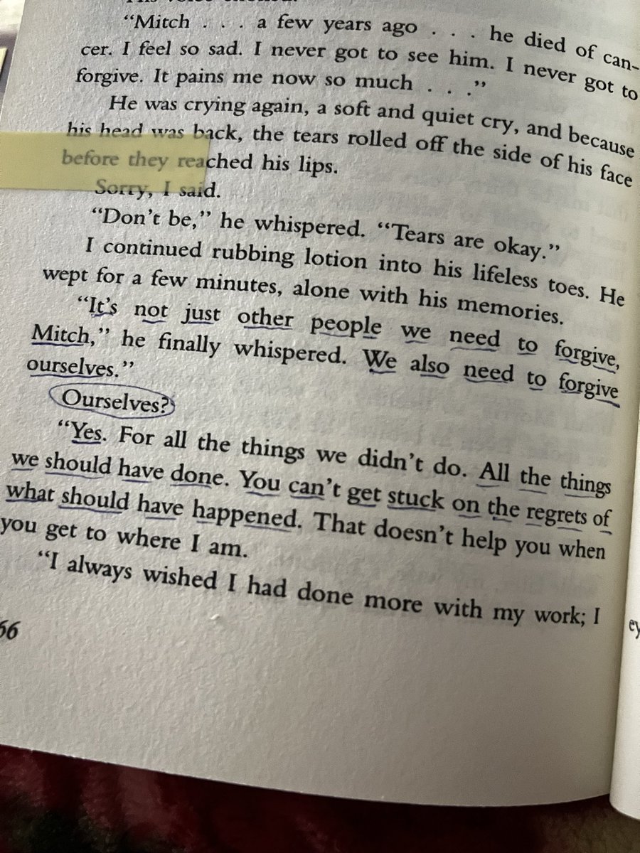 W_read_Books's tweet photo. 4.5/5 ⭐️ 
As warm as this book was, it taught me few lessons. Even though I knew some of them, but relearning them was a different experience. And yes, Morrie did make me tear up. 

“Forgive yourself before you die. Then forgive others”

But sometimes it’s not easy.. https://t.co/HiCVP4O5cY