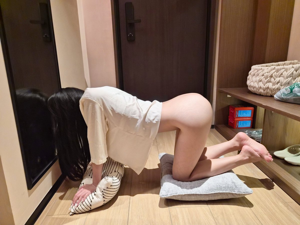 Quweisssssss's tweet photo. 明晚 湛江调母狗～有没有有兴趣的朋友可以联系哈！ #湛江单男 #湛江情侣 #湛江母狗 https://t.co/F7ucyIzt0C