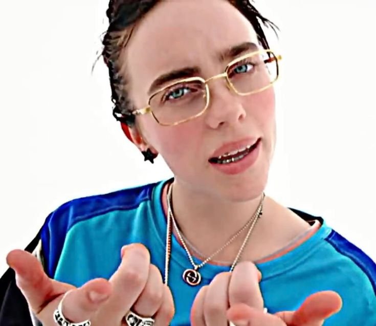 billish_1999's tweet photo. juro por deus q essa mulher na skin de lunch ninguém me tirava de cima dela https://t.co/fDC6XwglUT